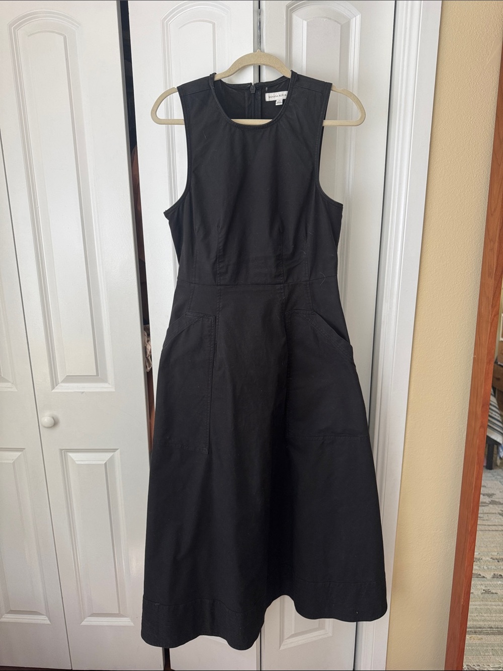 Banana Republic Black Sleeveless Fit-and-Flare Dress